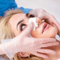 Transforme su mirada con rinoplastia y cirugía de párpados dobles en Bangkok: Por qué los cirujanos tailandeses son conocidos por su perfeccionismo